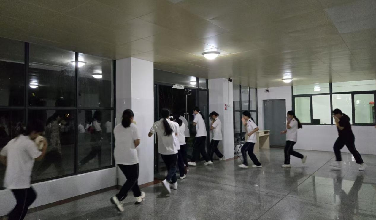 1757639664933079.png 1757639664933079.png